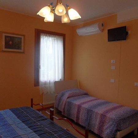 B&B Giardino Di Ro Каццаго-ди-Пьянига Экстерьер фото